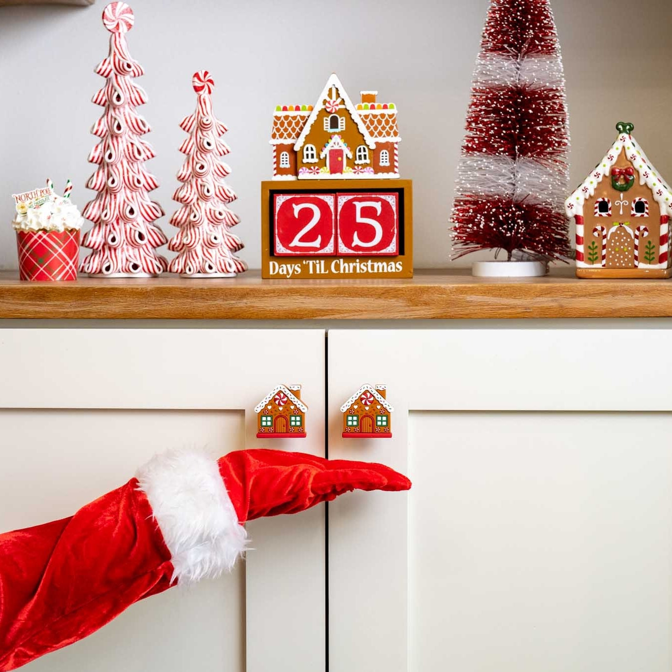 🔥Super Sale - 49% OFF🔥Set of 5 pcs Gingerbread House Knob Cover