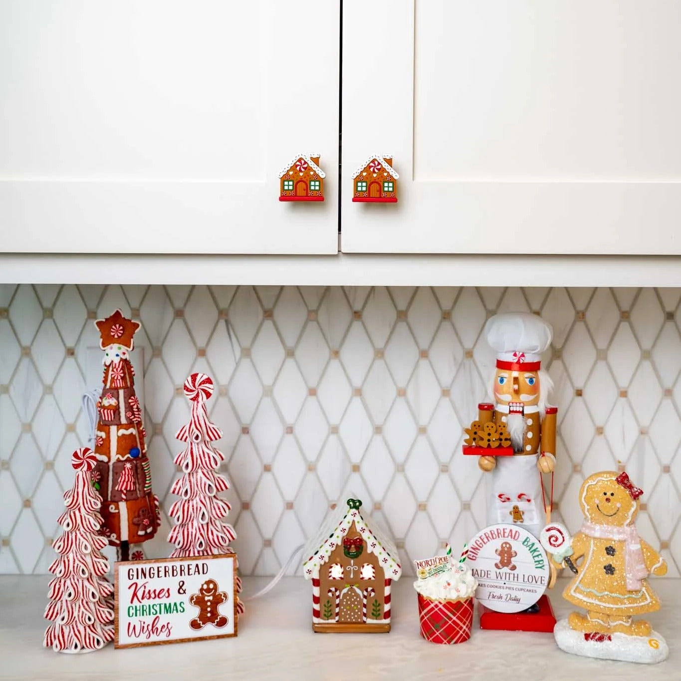 🔥Super Sale - 49% OFF🔥Set of 5 pcs Gingerbread House Knob Cover