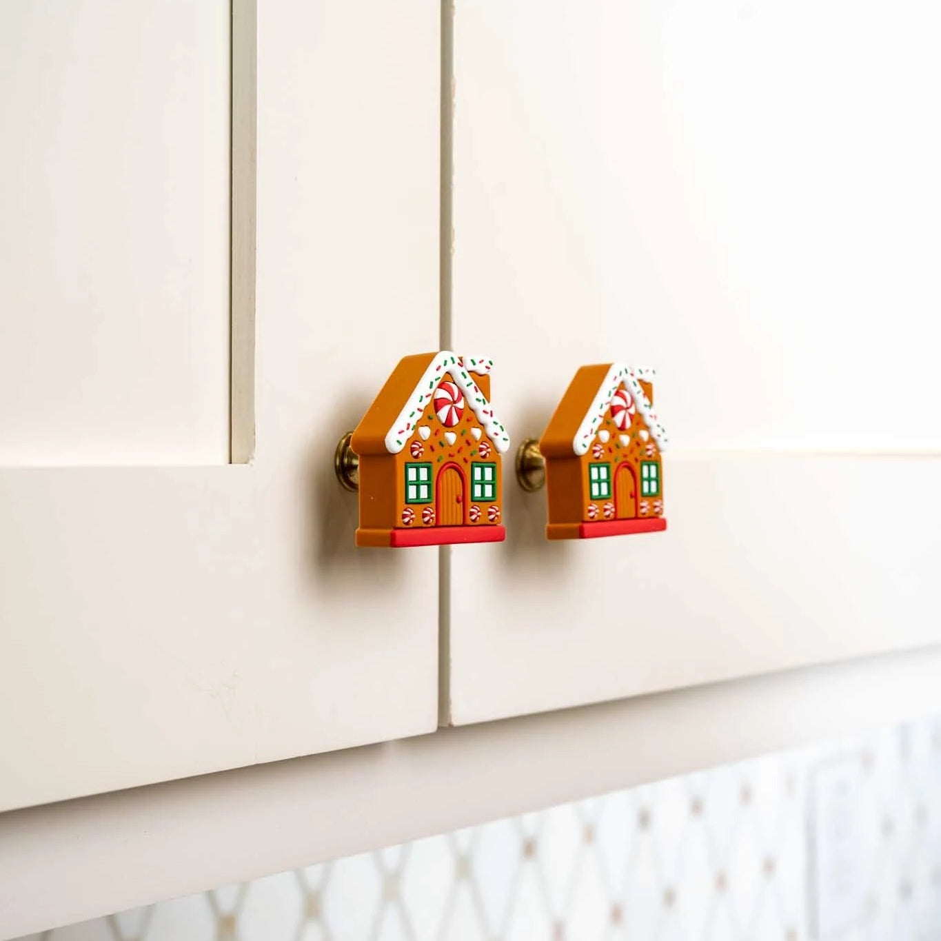 🔥Super Sale - 49% OFF🔥Set of 5 pcs Gingerbread House Knob Cover